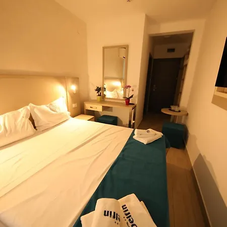 Delfin מלון מאמאיה