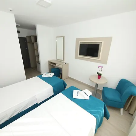 Delfin 3* Mamaia